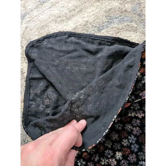 Madewell Velvet Tulip-Sleeve Ruffle Top in Petite Blooms Plus SZ Large - Picture 4 of 10